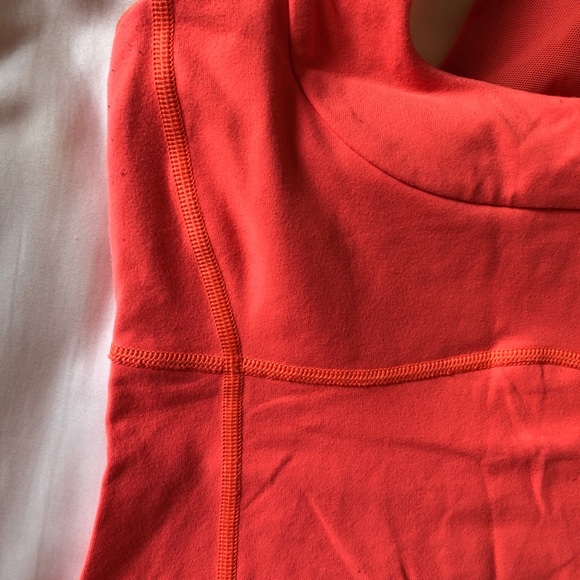 Lululemon scoop neck tank - Picture 7 of 15